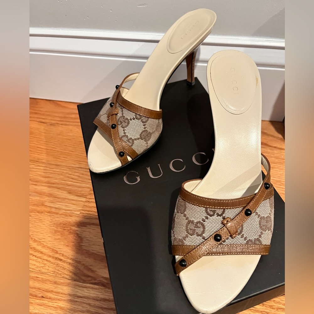 Gucci Sandal Niagara Calf Beige size 7